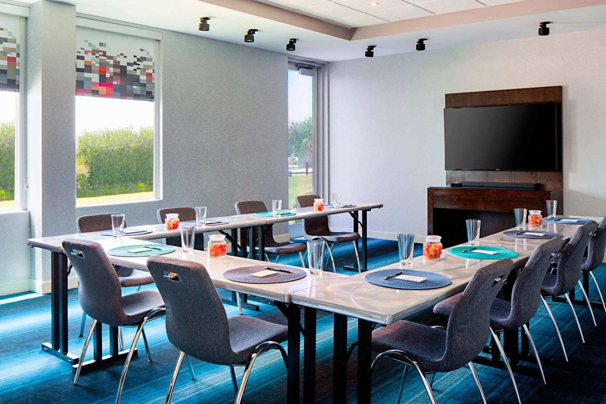 Aloft Hotel Frisco Ngoại thất bức ảnh
